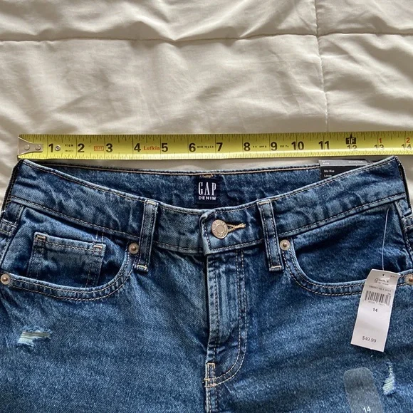 NWT Gap Mid-Rise Side Vent Hem Distressed 90s Loose Straight Leg Jeans - Picture 12 of 14